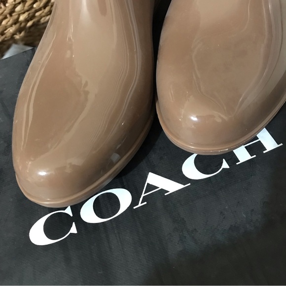 🌈🌦Coach Rivington Rain Bootie Size 7 and 8 - Picture 10 of 11